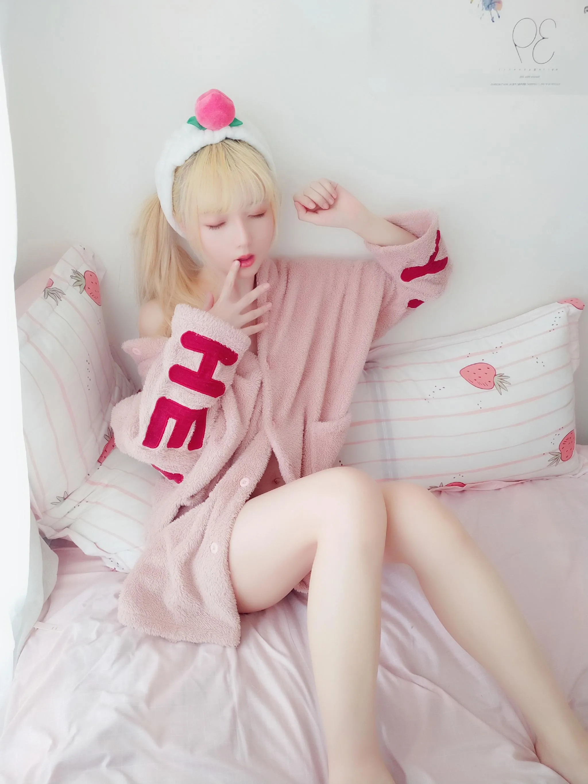 星之迟迟 – VOL.01 粉红泡泡包-桃味KITTY（16P） [16P]插图2